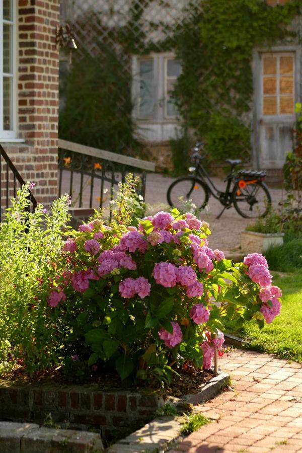 Honfleur, Entre Terre & Estuaire Bed & Breakfast La Riviere-Saint-Sauveur Exterior photo